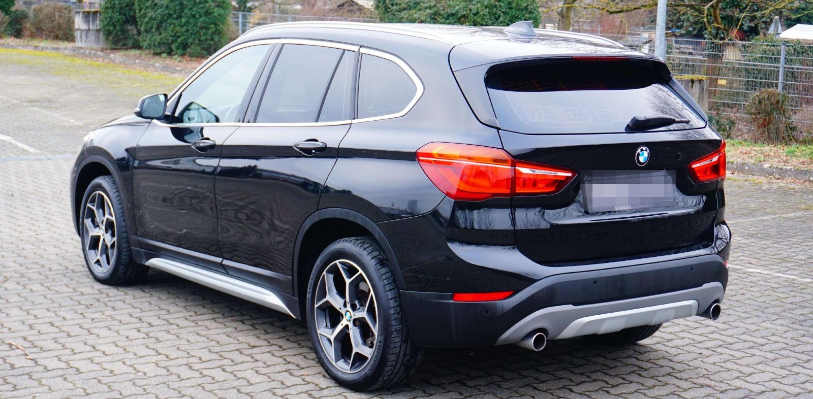 BMW X1 xDrive 20 i xLine/XENON/SHZ/PDC/NAVI/LED/ foto 4