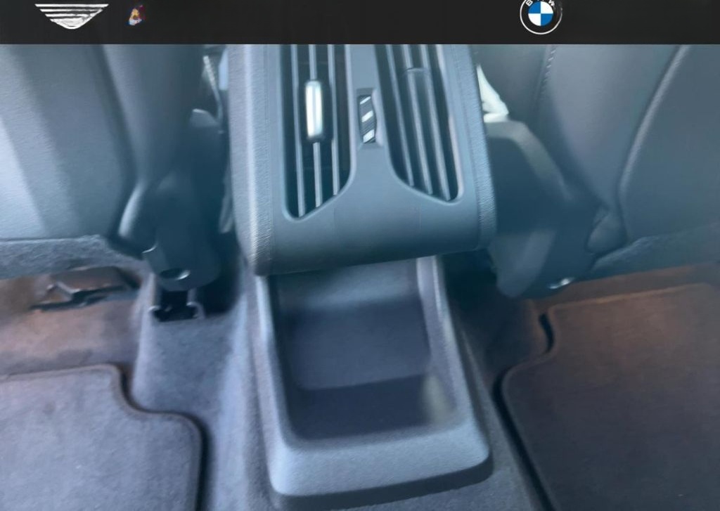 BMW X1 xDrive23i xLine Park-Assistent AHK PANO LED foto 19