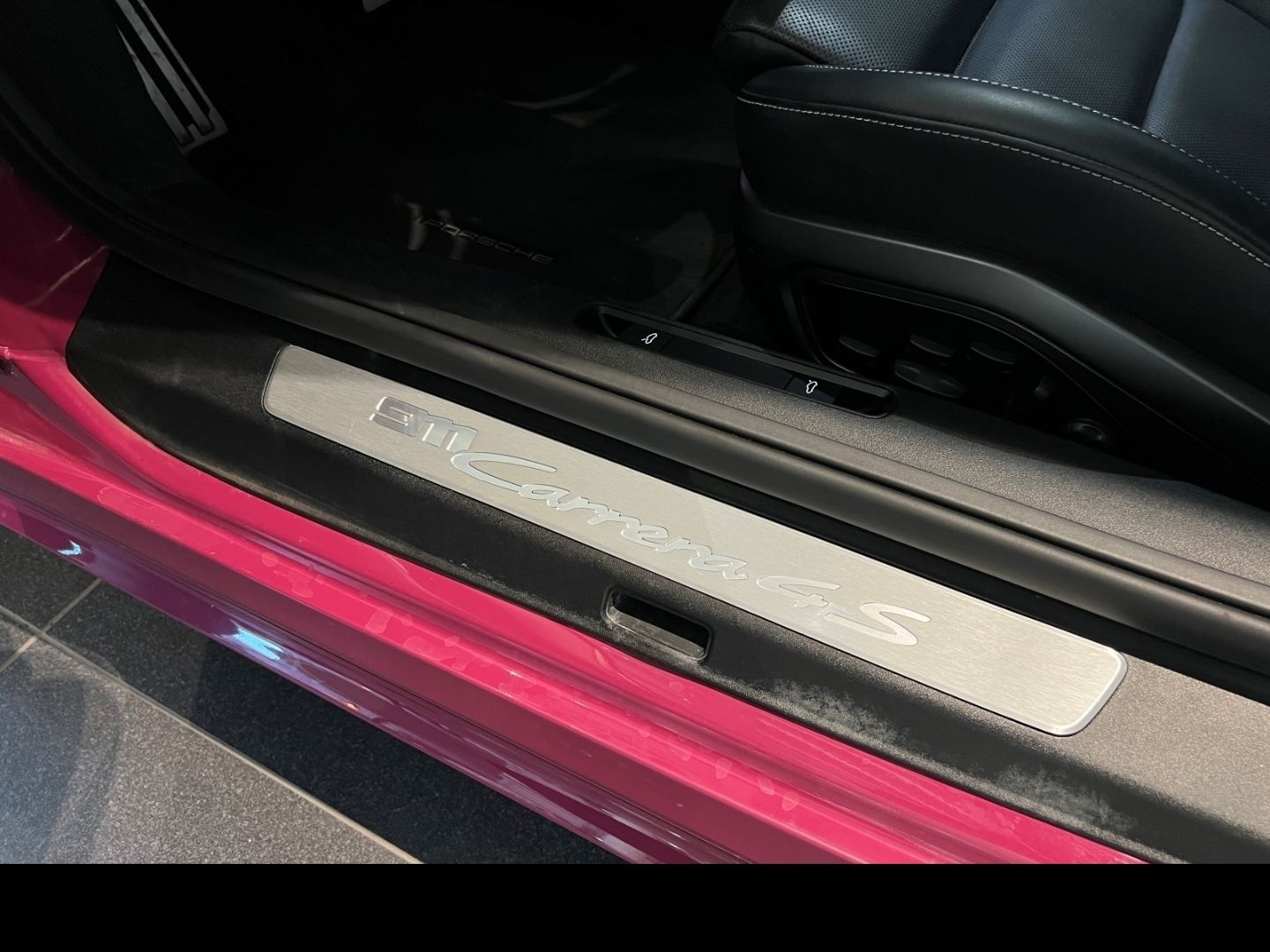 Porsche 992 911 Carrera 4S HA-Lenkung Liftsystem-VA BOSE foto 21