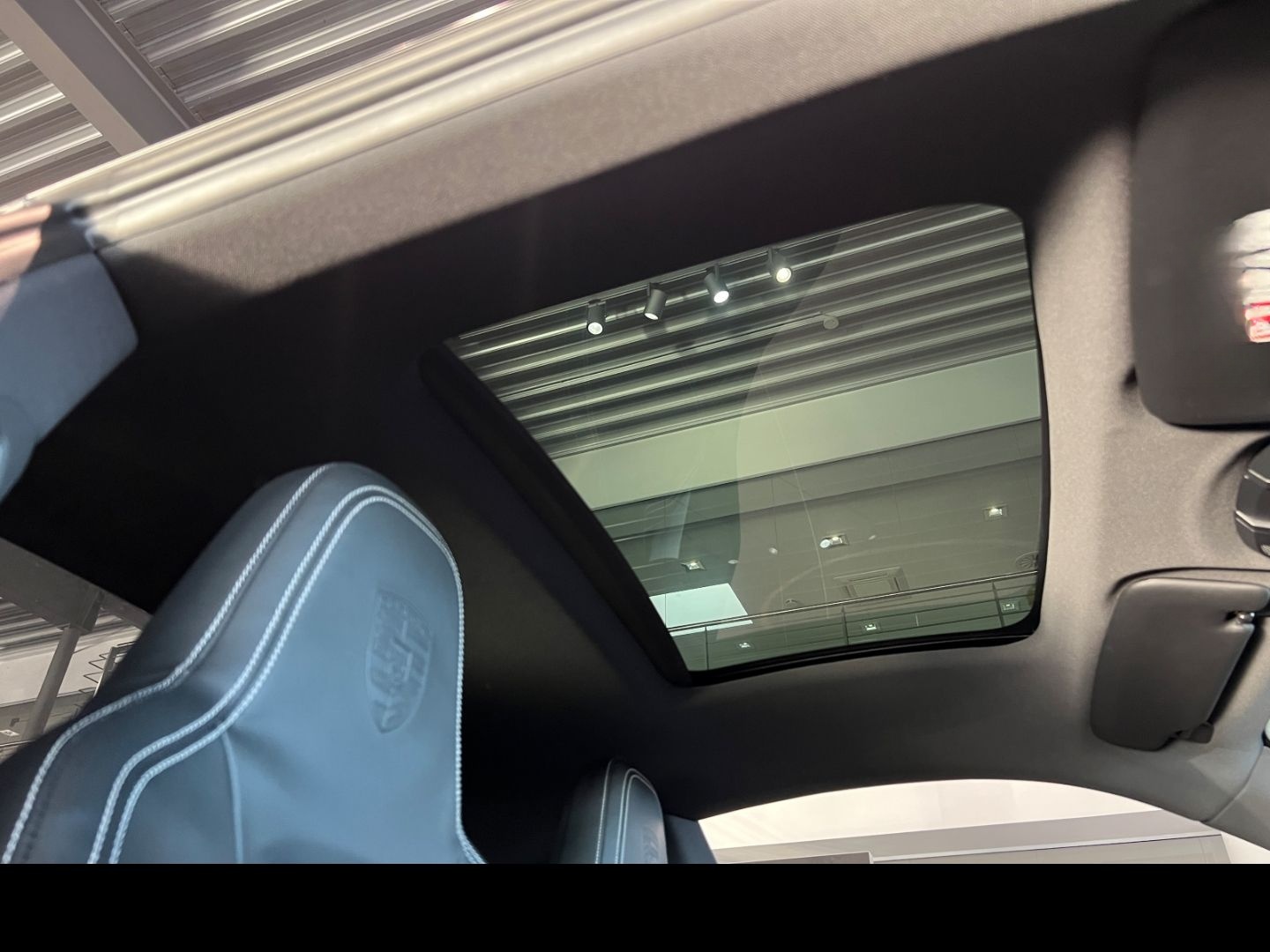 Porsche 992 911 Carrera 4S HA-Lenkung Liftsystem-VA BOSE foto 34