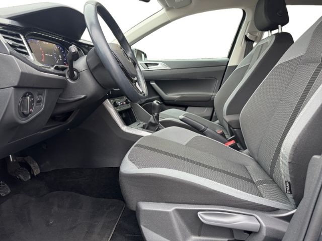Volkswagen Polo 1.0TSI Highline NAVI SPORTPAKET REAR VIEW   foto 16