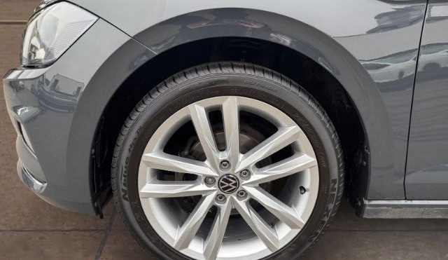 Volkswagen Polo 1.0TSI Highline NAVI SPORTPAKET REAR VIEW   foto 8