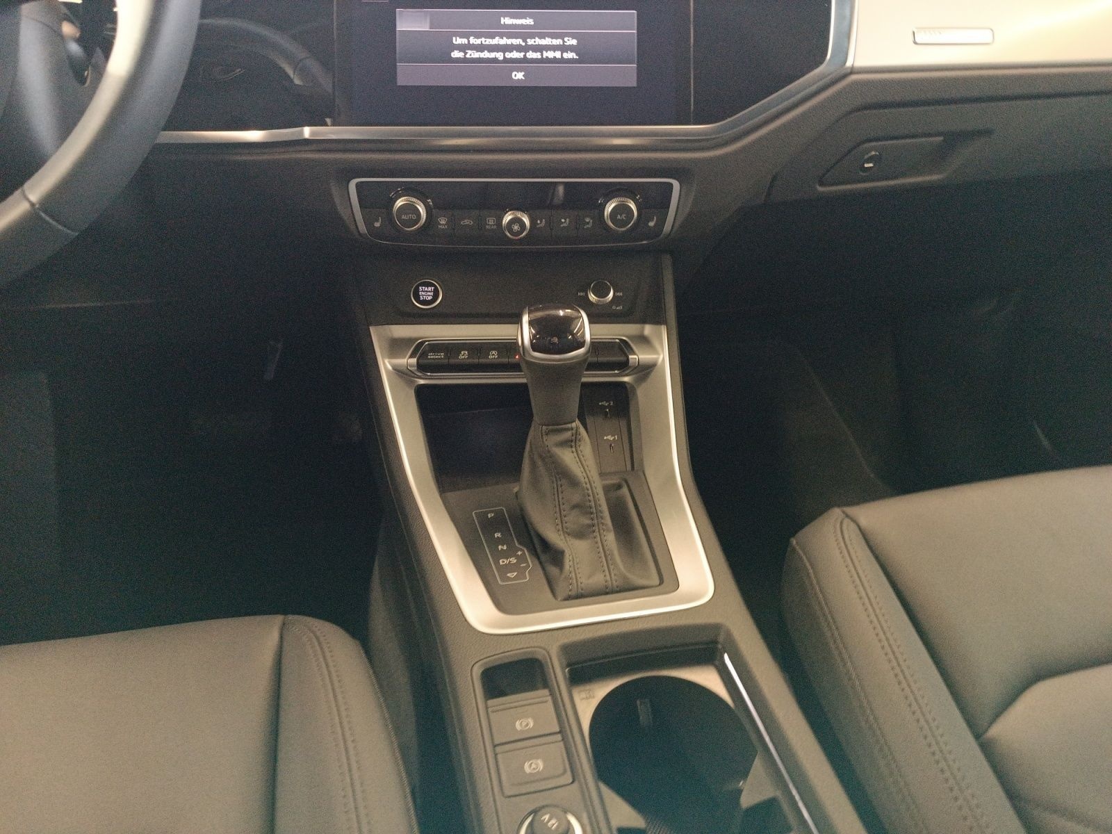 Audi Q3 35 TDI S-tronic S line foto 13