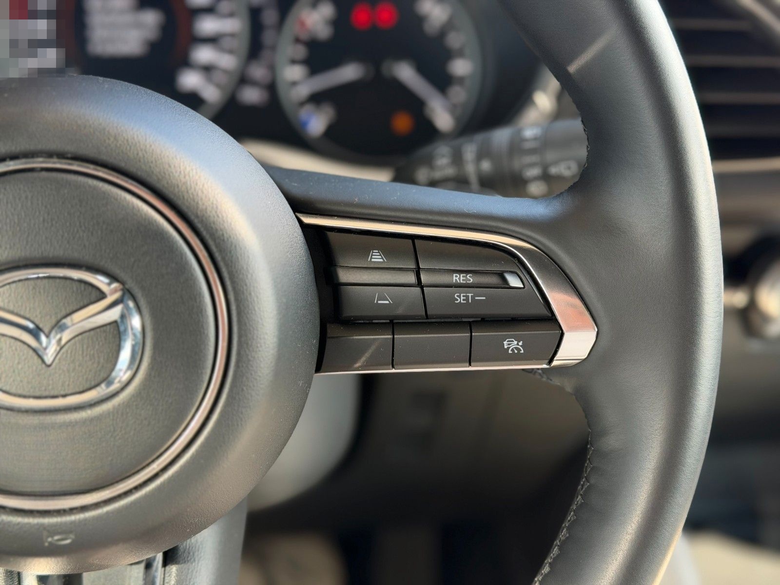 Mazda 3 2.5L e-SKYACTIV G 140ps 6AT Centre-line DESI foto 12