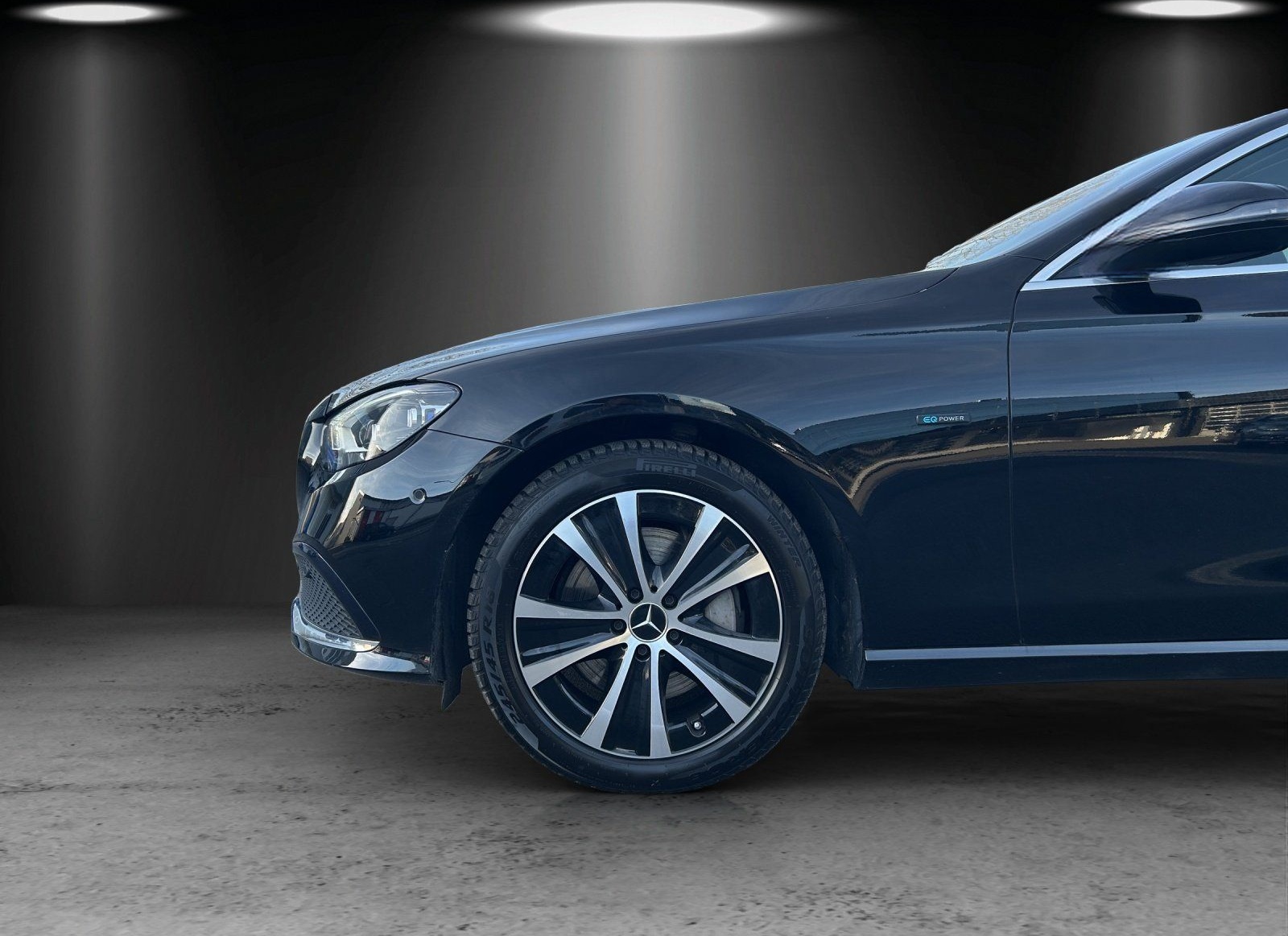 Mercedes-Benz E300 de Avantg DISTRO Busin MLED HighEndMBUX AHK foto 13