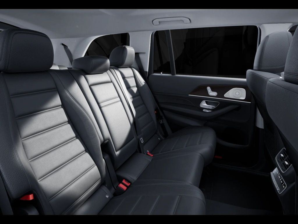 Mercedes-Benz GLS 450 4M AMBIENTE+DISTRO+MEMORY+MULTIBEAM+MBUX foto 17