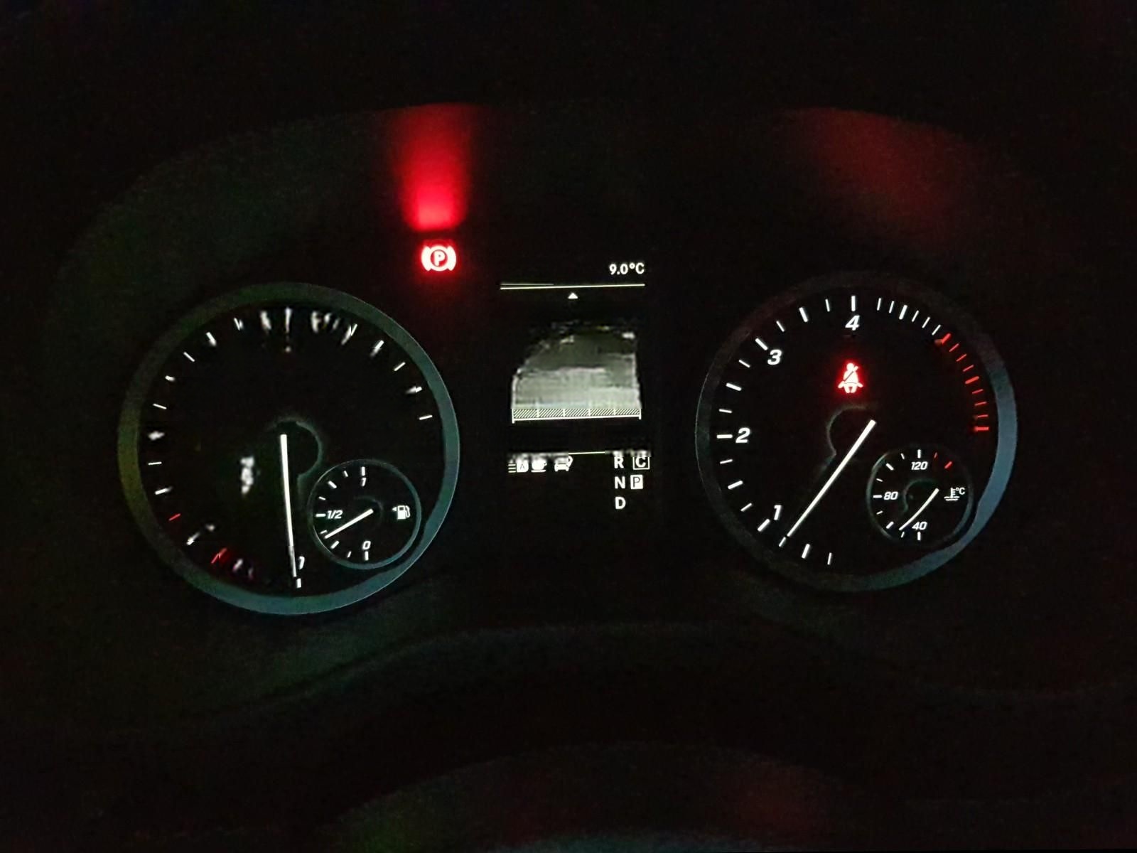 Mercedes-Benz VITO 124 LANG EDITION PANO AIRMAT AHK LED LIEGE foto 15
