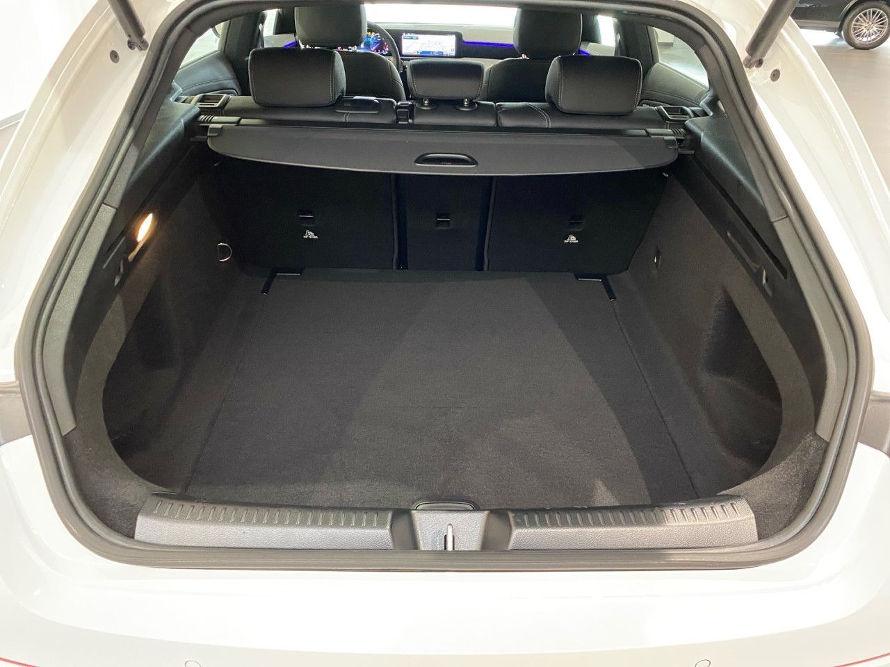 Mercedes-Benz CLA 200 d Shooting Brake PROGRESSIVE+360°+PARK foto 13