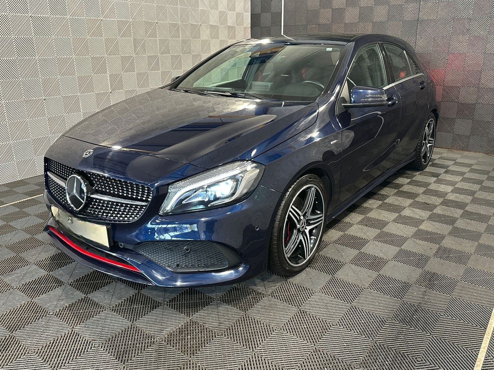 Mercedes-Benz A 250 4M. Sport*AMG*LED-PANO-ACC-MEMO-R.KAM-SHZ foto 2