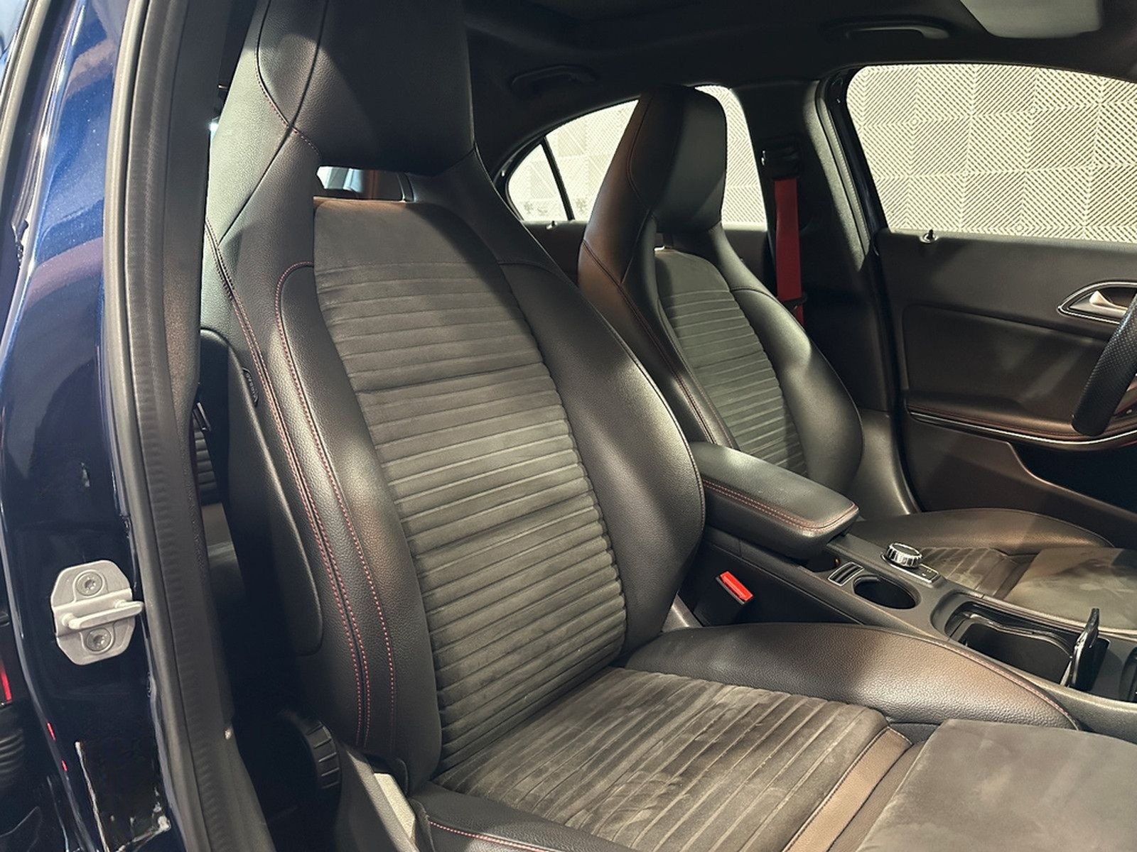 Mercedes-Benz A 250 4M. Sport*AMG*LED-PANO-ACC-MEMO-R.KAM-SHZ foto 18
