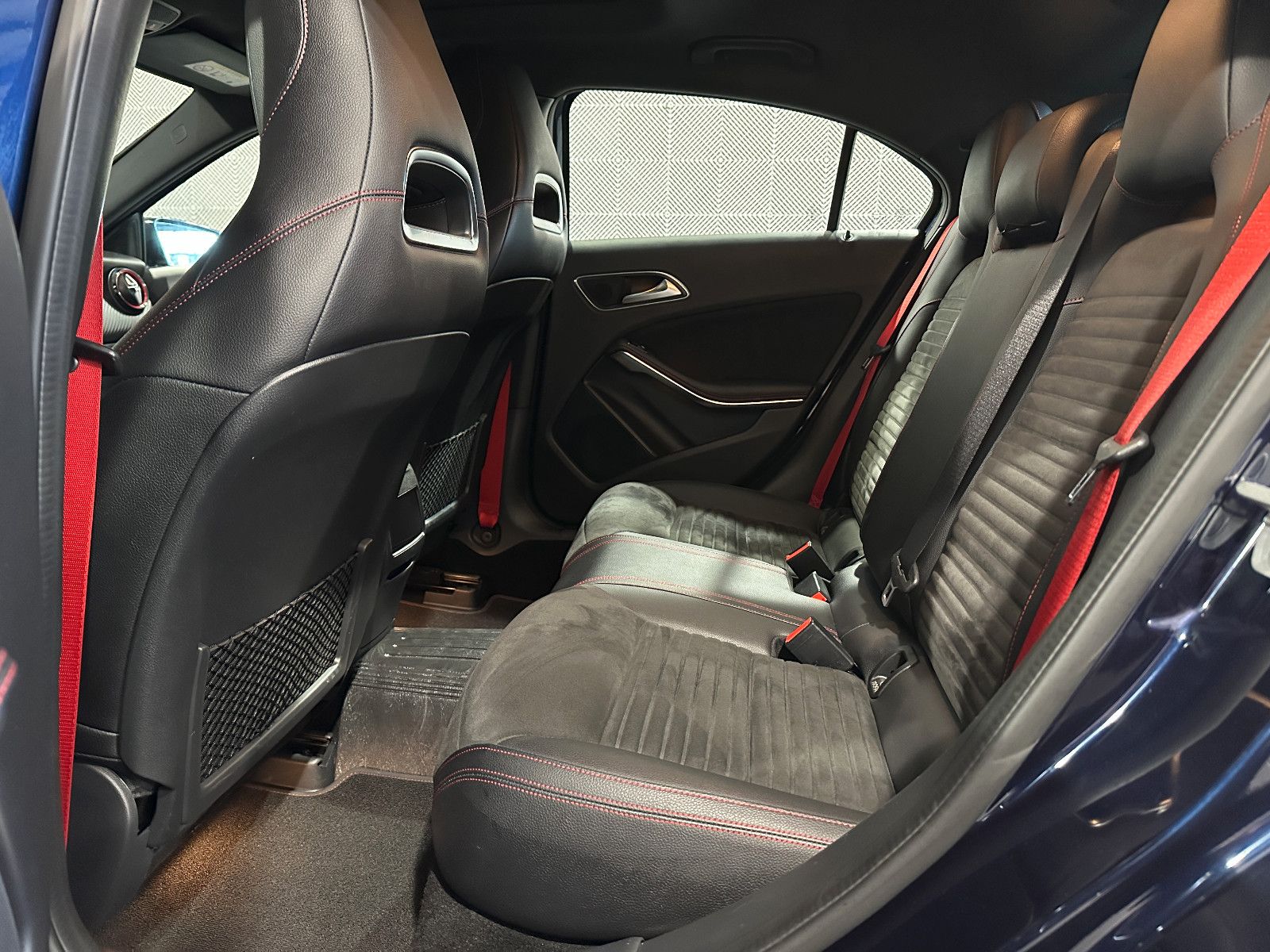 Mercedes-Benz A 250 4M. Sport*AMG*LED-PANO-ACC-MEMO-R.KAM-SHZ foto 24