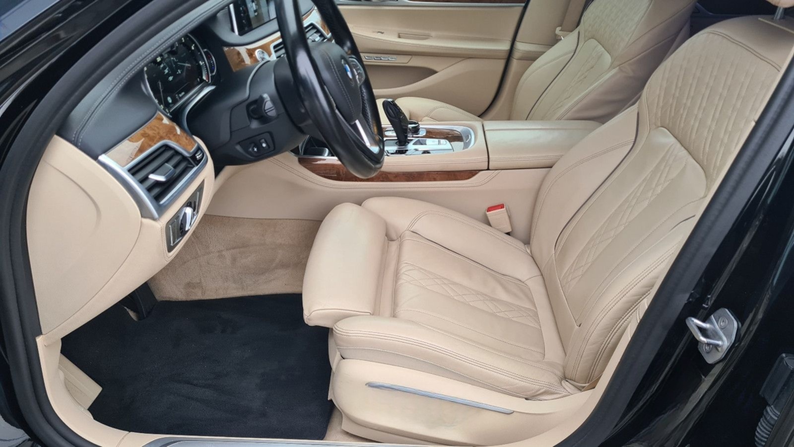 BMW 740 d xDrive*Navi*Leder*LED*Head-Up*Laserlicht foto 14