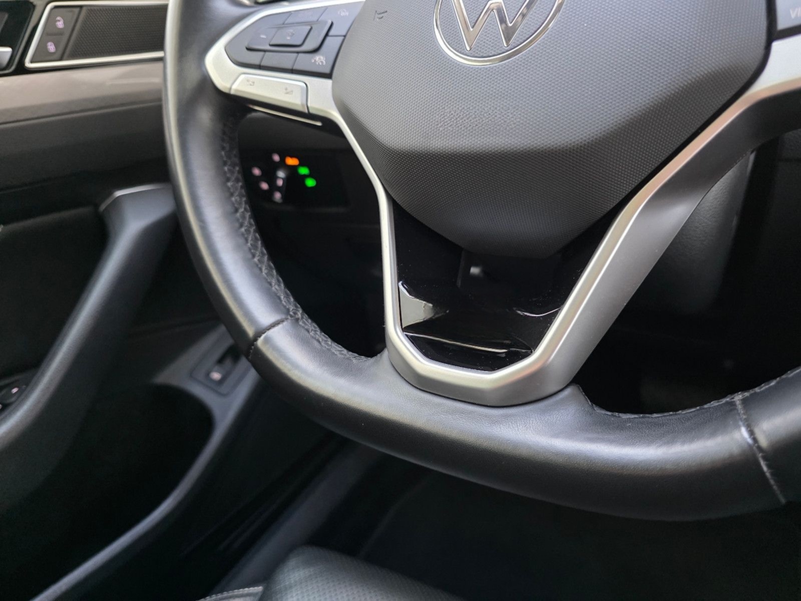 Volkswagen Passat Variant Business 4Motion R-Line Panorama foto 24