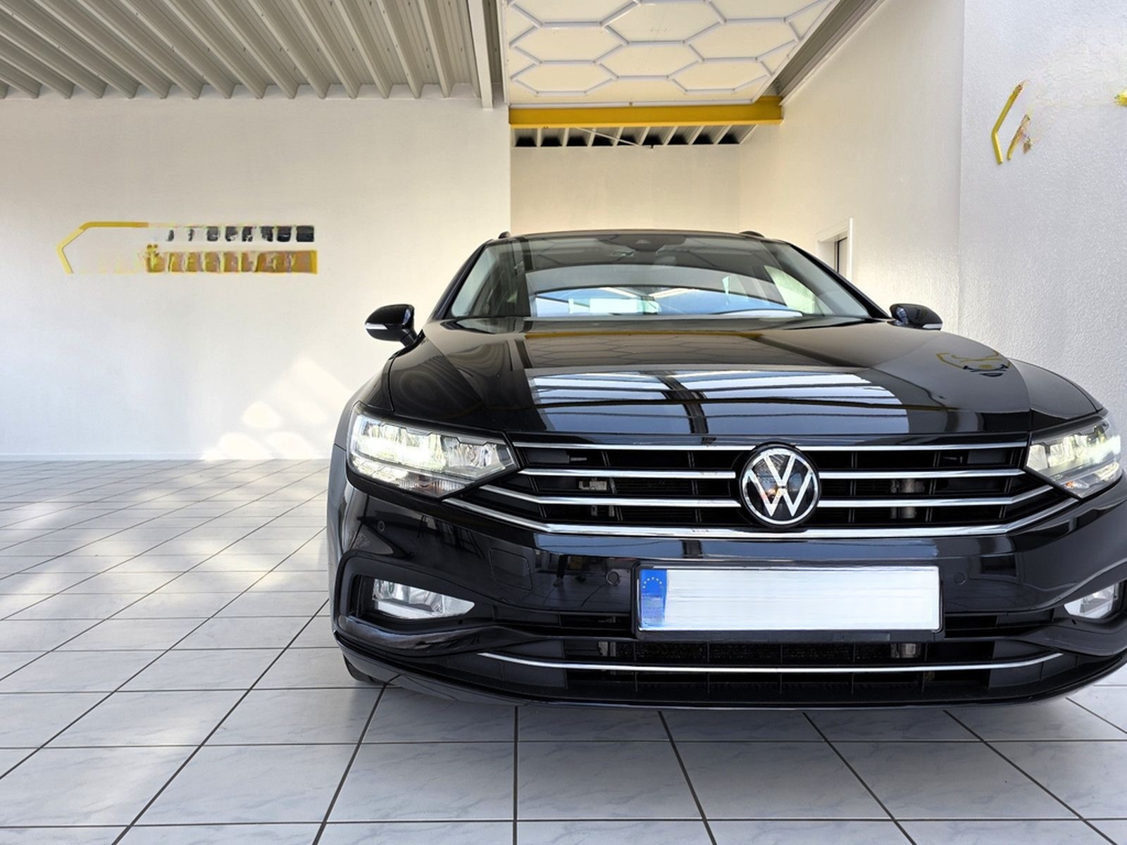 Volkswagen Passat Variant Business 4Motion R-Line Panorama foto 4
