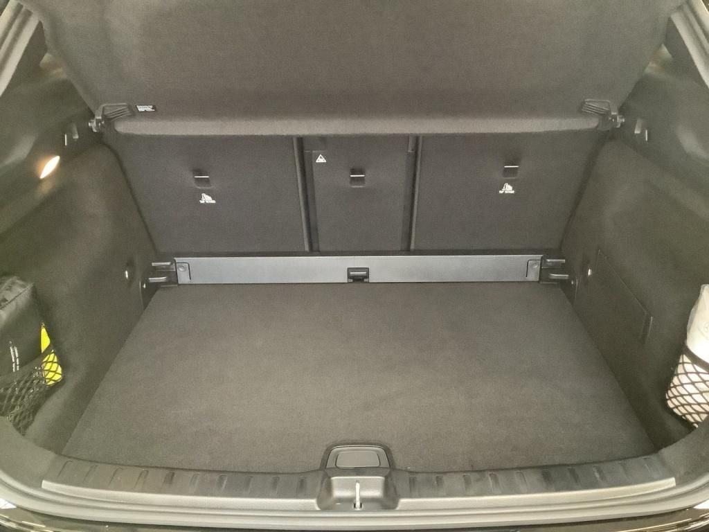Mercedes-Benz GLA 220 4MATIC NIGHT+19''+MBEAM+PANORAMA+360°+AH foto 15