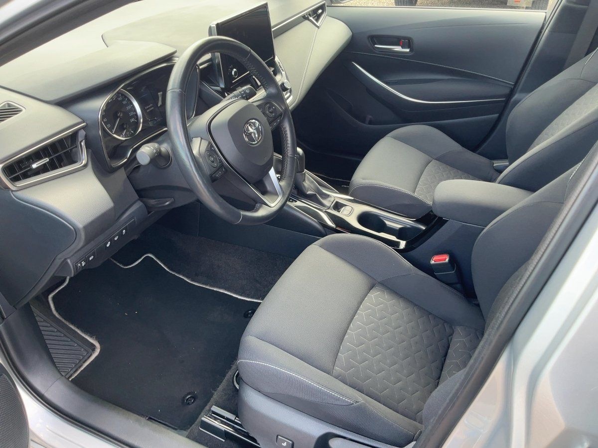 Toyota Corolla ACC,Kamera,LED,SHZ,Autom., foto 7