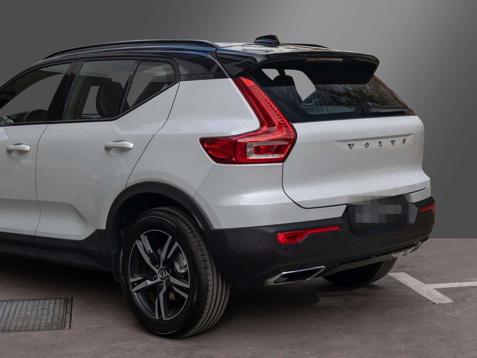 Volvo XC40 T5 AWD R Design foto 10