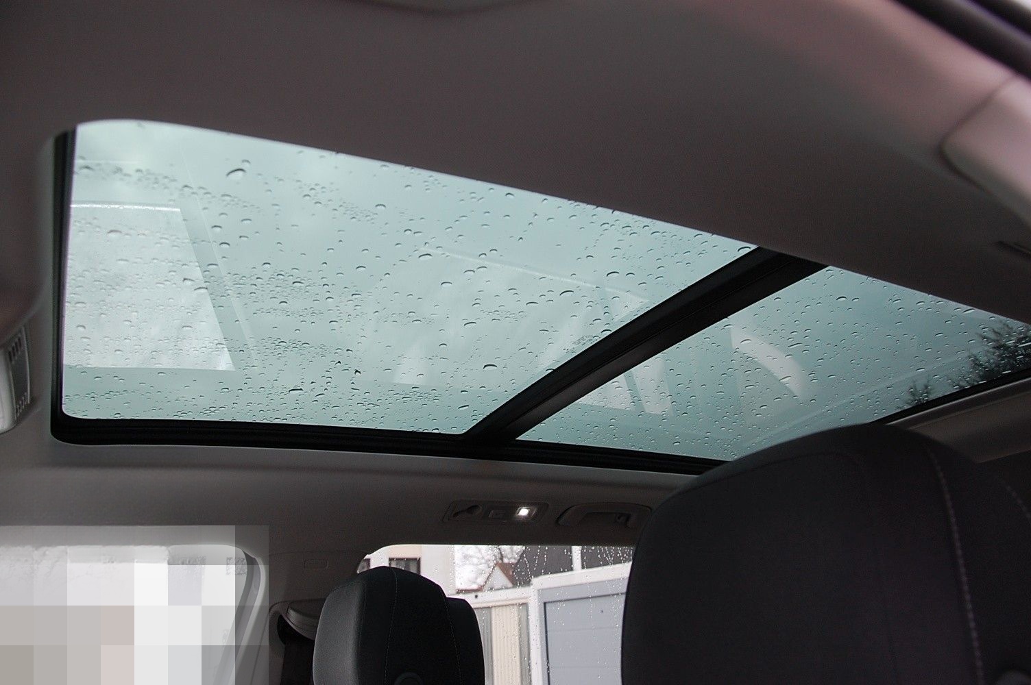 Volkswagen Tiguan Allspace 2.0 TDI 4motion R-Line Pano foto 16