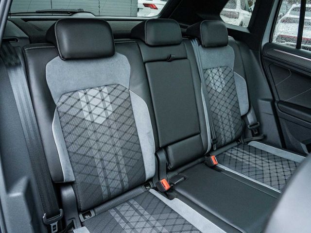 Volkswagen Tiguan 2.0 TDI DSG 4M R-Line *AHK*PANO*MATRIX* foto 14