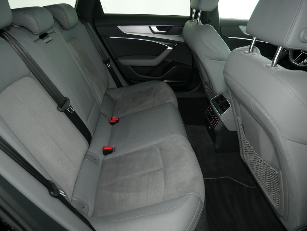 Audi A6 Avant 55 TFSI e S Line Matrix,Leder,Navi,B&O, foto 8