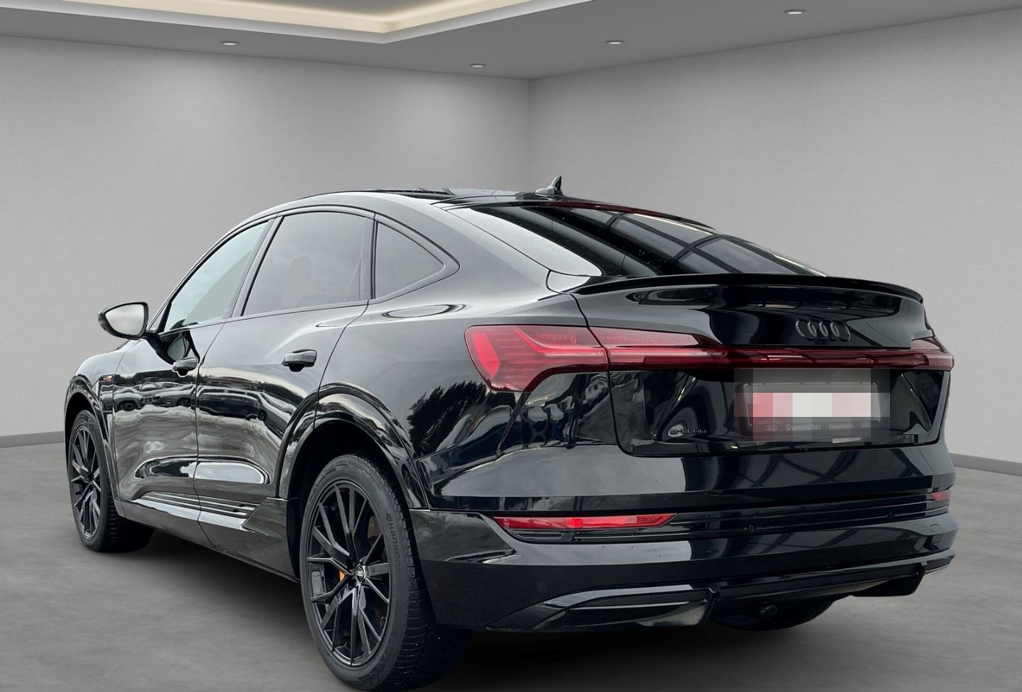 Audi e-tron Sportback 55 S-Line qu Matrix AHK B&O HuD foto 2