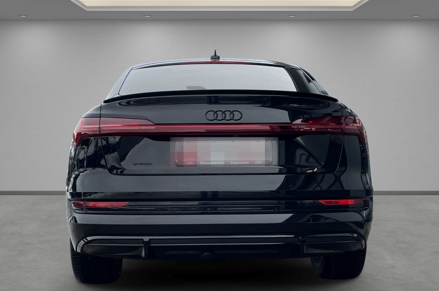 Audi e-tron Sportback 55 S-Line qu Matrix AHK B&O HuD foto 11