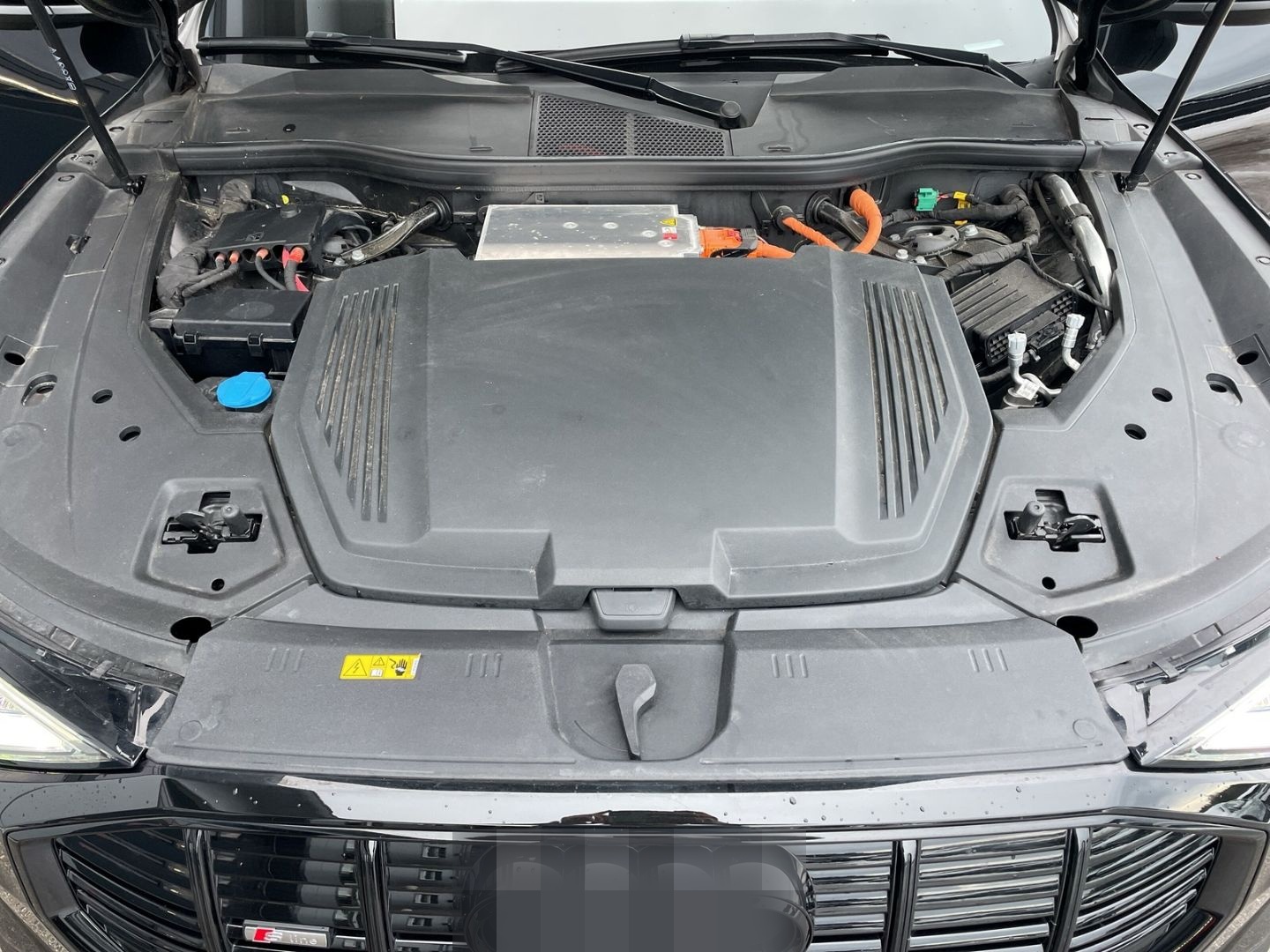 Audi e-tron Sportback 55 S-Line qu Matrix AHK B&O HuD foto 20