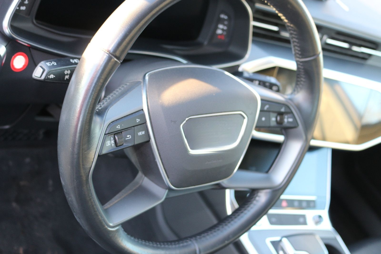 Audi A6 Avant 40 TDI, Volleder foto 14