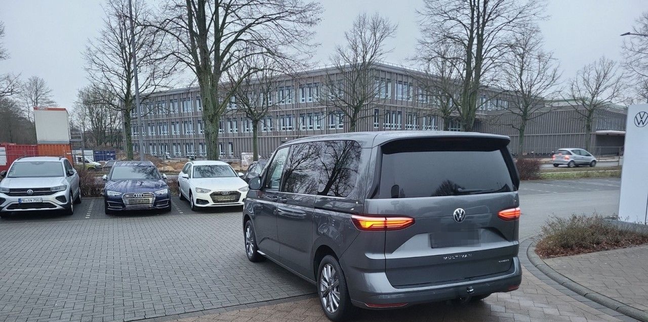 Volkswagen T7 Multivan 1.4 TSI eHybrid DSG Life*AHK*PANO*AC foto 3