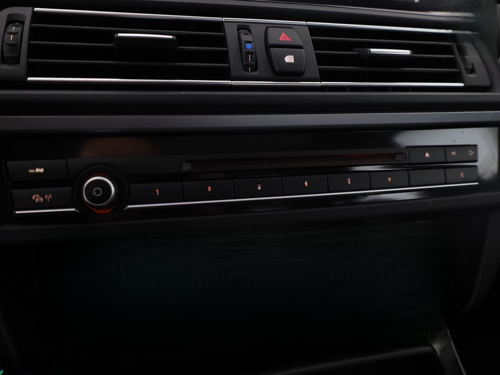 BMW 525 d HUD,KEYLESS,NAVIPROF,SOFTCLOSE,METALLIC foto 22