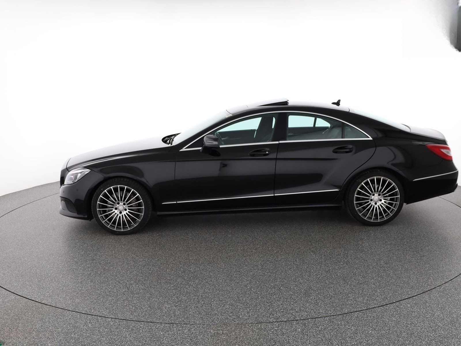 Mercedes-Benz CLS 350 d SPORTPAKET MULTIBEAM,COMAND,CARPLAY,SH foto 2