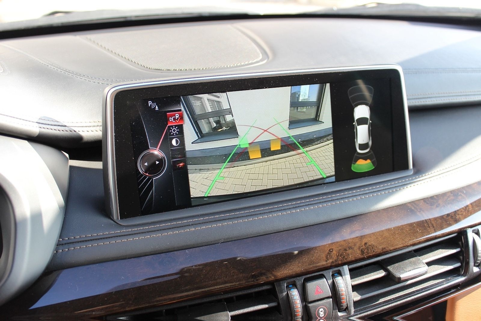 BMW X6 xDrive30d M-PAKET KAMERA INDIVIDUAL LEDER HUD foto 21