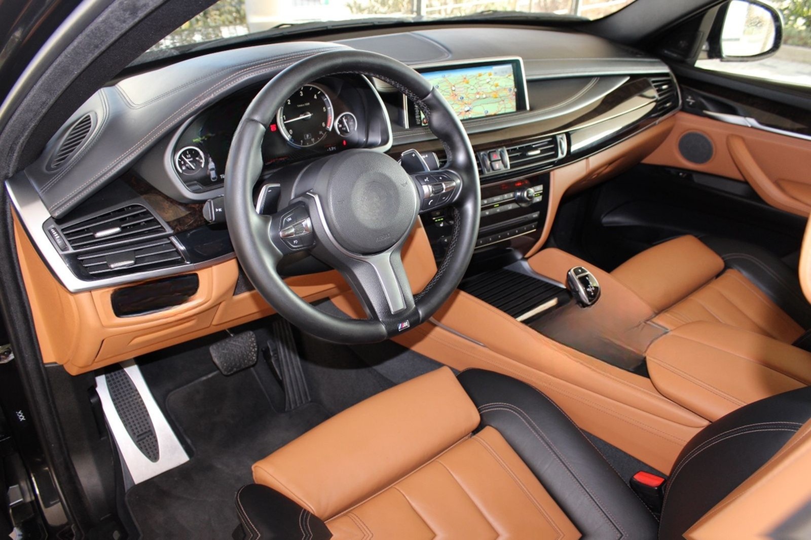BMW X6 xDrive30d M-PAKET KAMERA INDIVIDUAL LEDER HUD foto 9