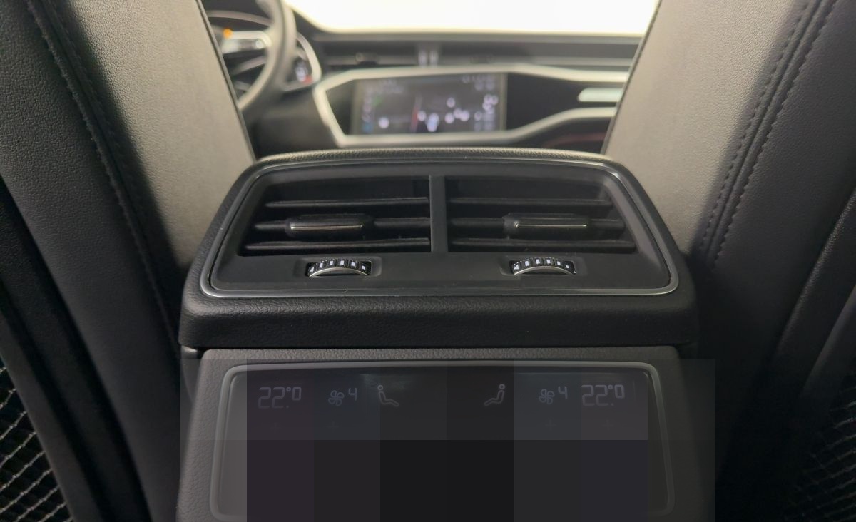 Audi A6 Limousine 45 TFSI quattro S line Pano AHK foto 18