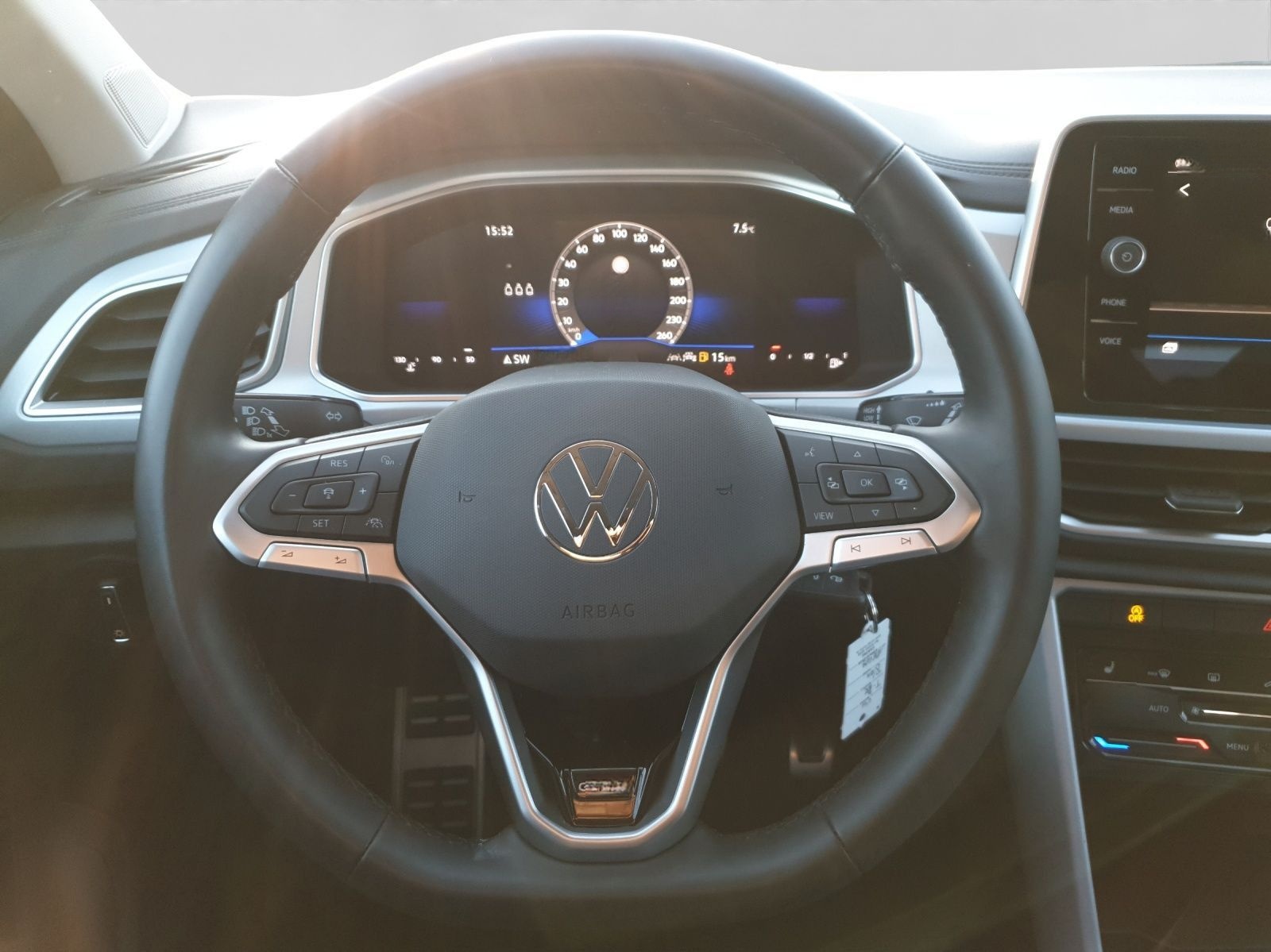 Volkswagen T-Roc 1.0 TSI GOAL LED NAVI SITZHZ LM17 foto 9