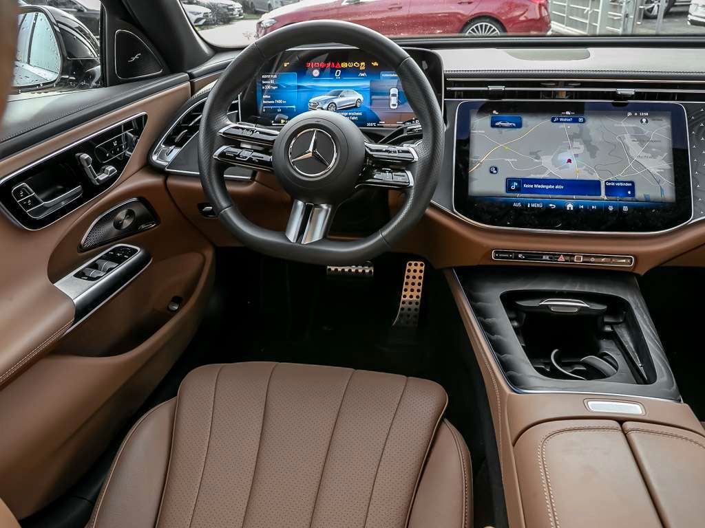 Mercedes-Benz E 220 d AMG Advanced PLUS AHK 20 Zoll Distronic foto 3