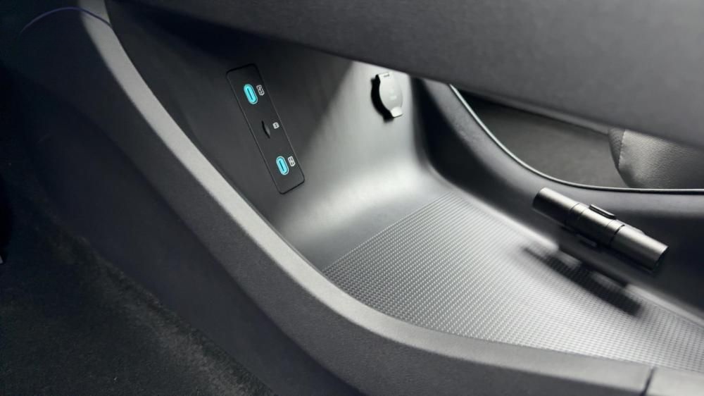 BYD SEAL 6 DM-i PHEV Touring Boost Alu KA LED Link  foto 15