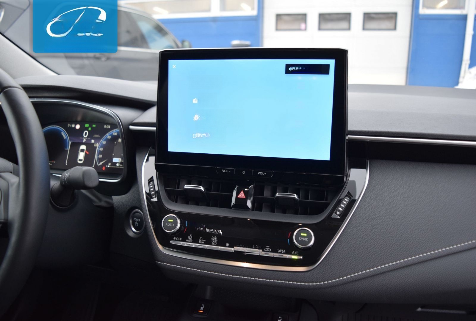 Toyota Corolla Hybrid A/T foto 8