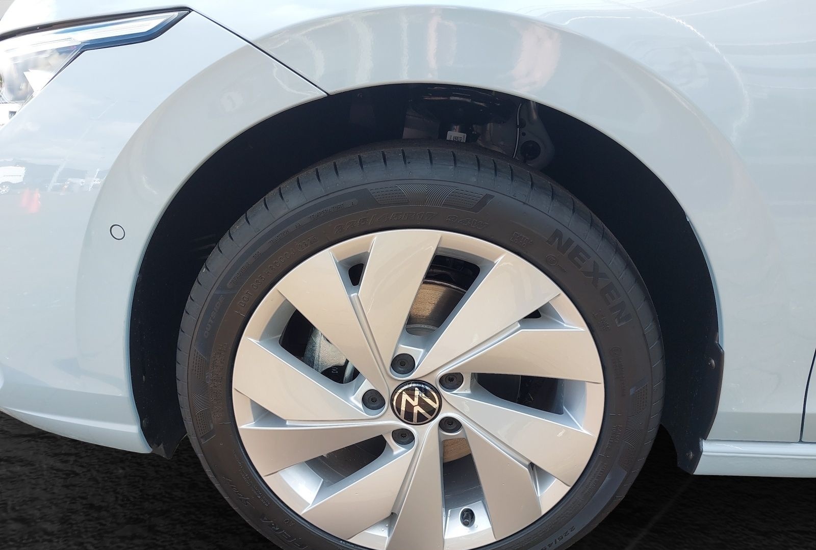 Volkswagen Golf 1.5 eTSI DSG Energy  AHK Navi LED Kamera PD foto 6