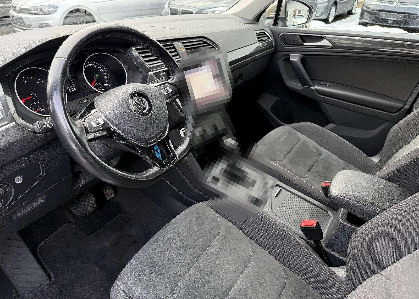 Volkswagen Tiguan 2.0 TDI *DSG*4MOTION*HIGHLINE*NAVI*LED* foto 12