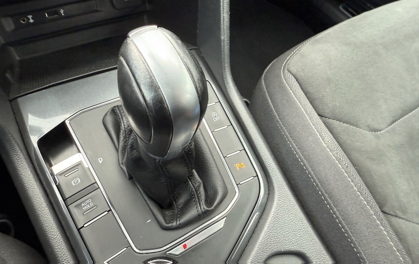 Volkswagen Tiguan 2.0 TDI *DSG*4MOTION*HIGHLINE*NAVI*LED* foto 30