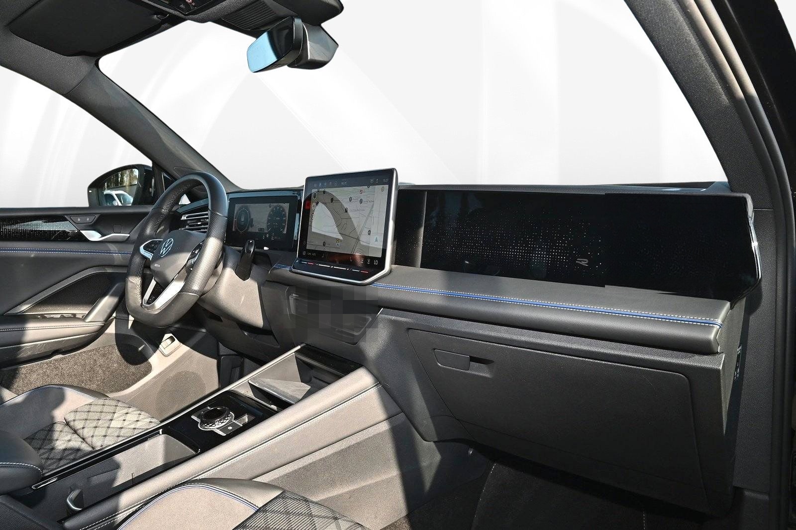 Volkswagen Tiguan 2.0 TDI 4Motion DSG R-Line 3,99% Finanzie foto 10