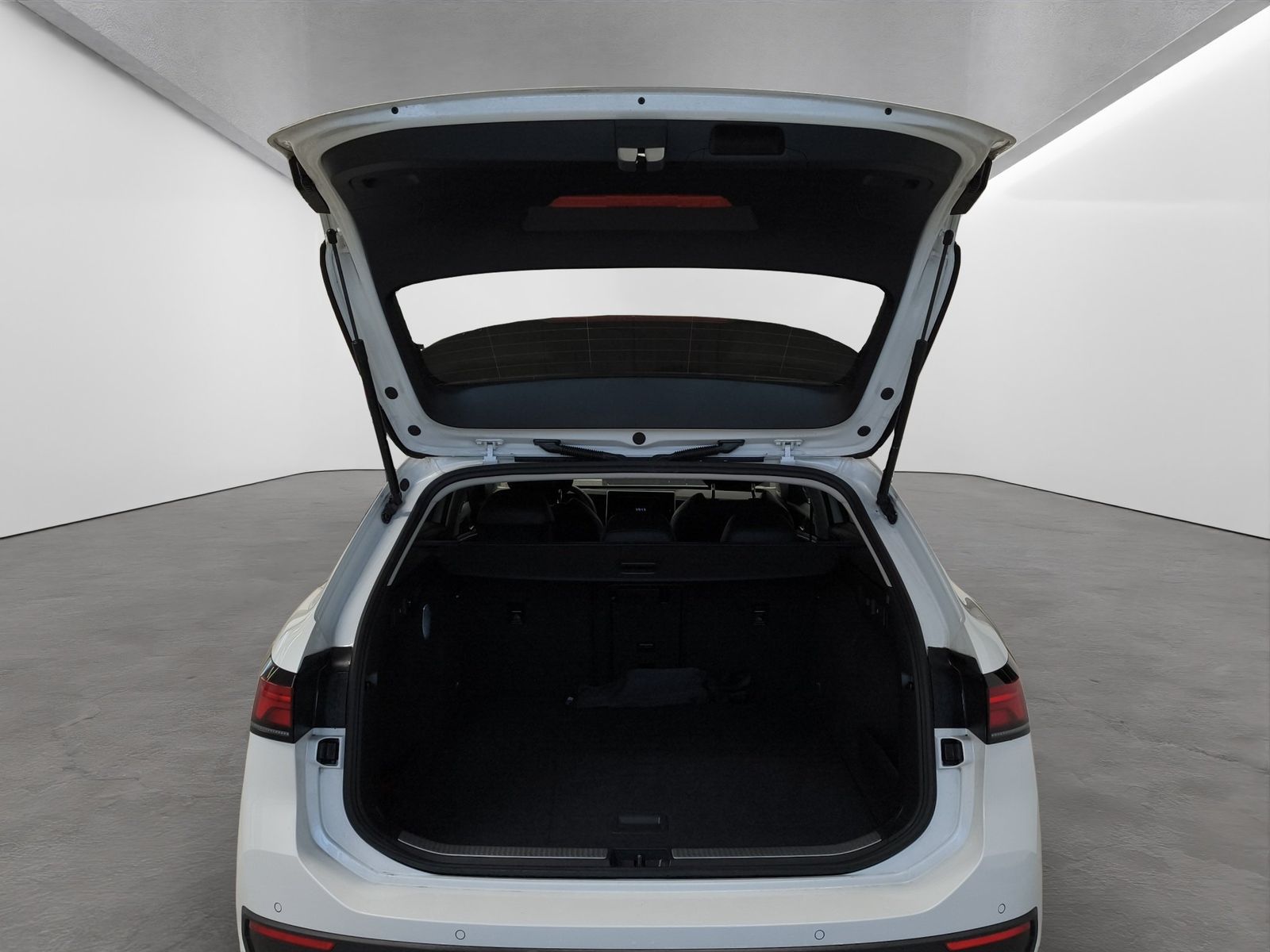 Volkswagen Passat Variant 1.5 eTSI DSG Business LED NAVI AH foto 17