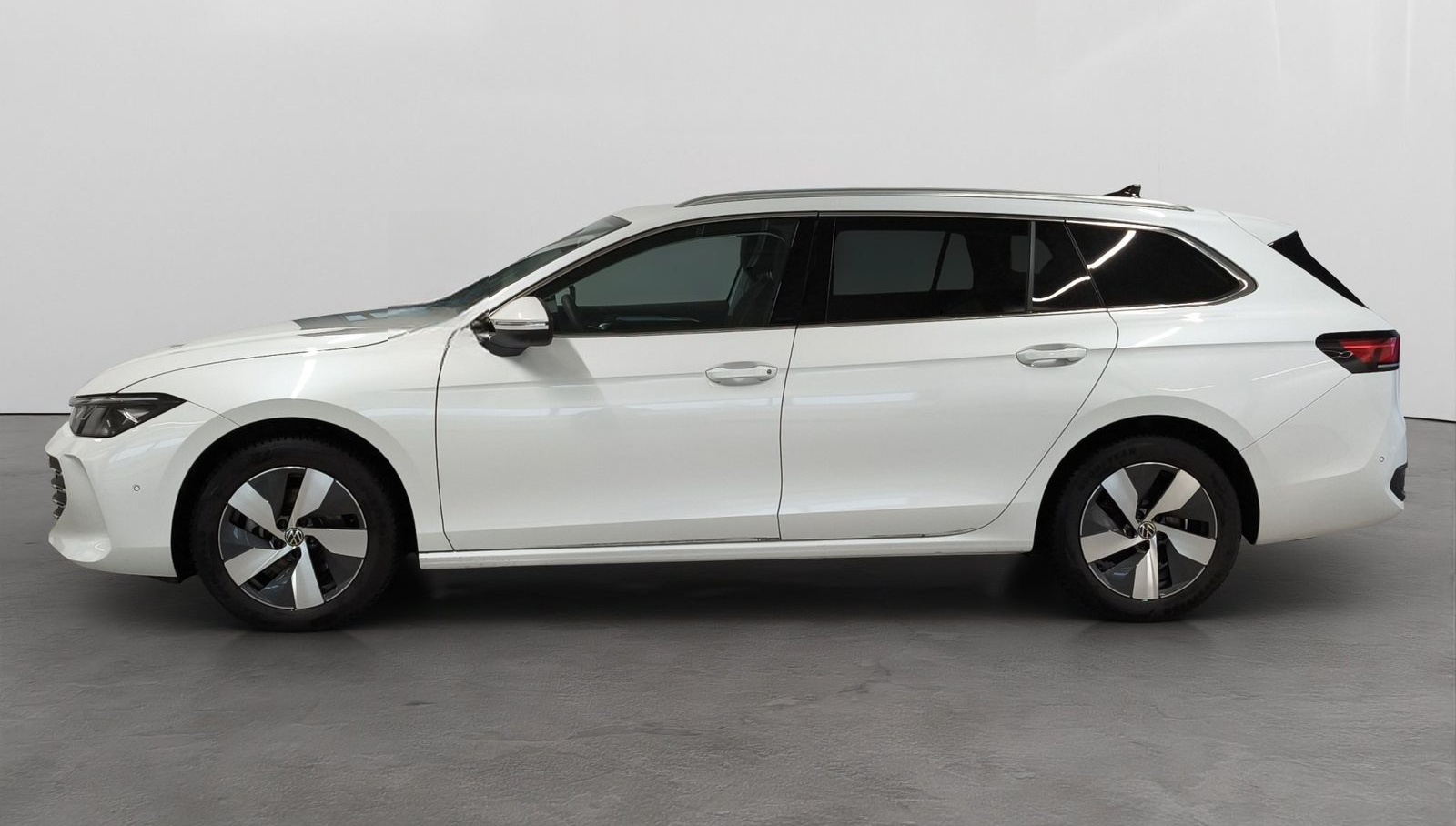 Volkswagen Passat Variant 1.5 eTSI DSG Business LED NAVI AH foto 6