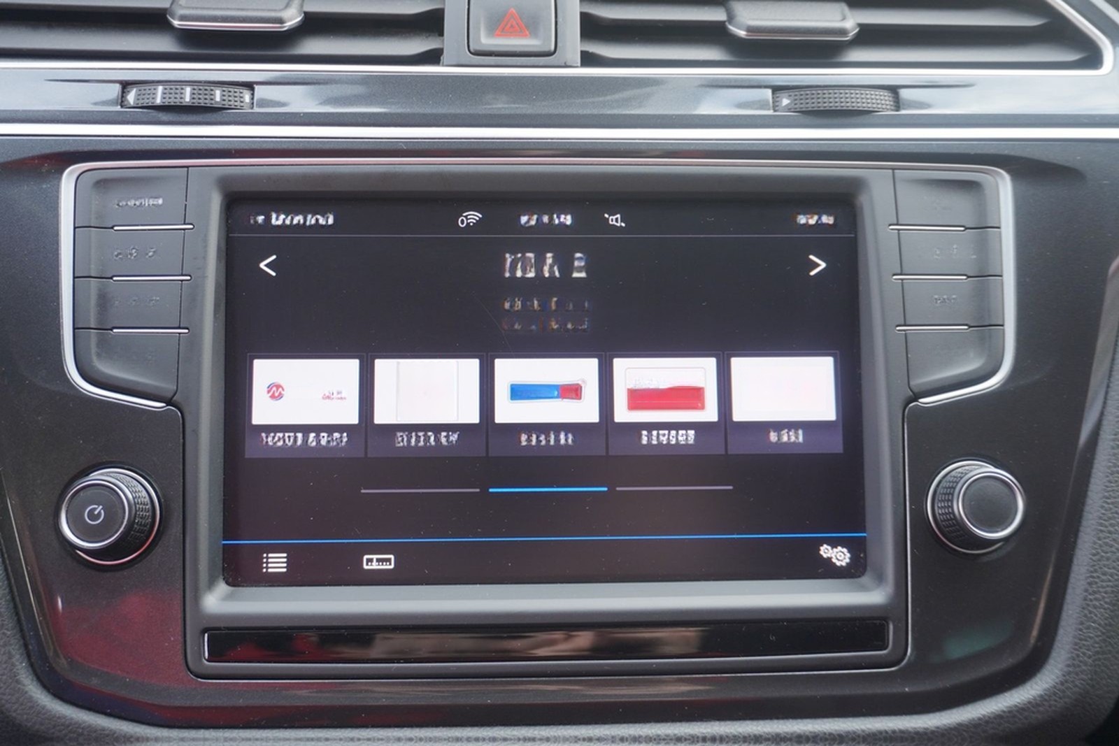 Volkswagen Tiguan 2.0 TDI 4Motion Sound AHK ACC Kamera Navi foto 23