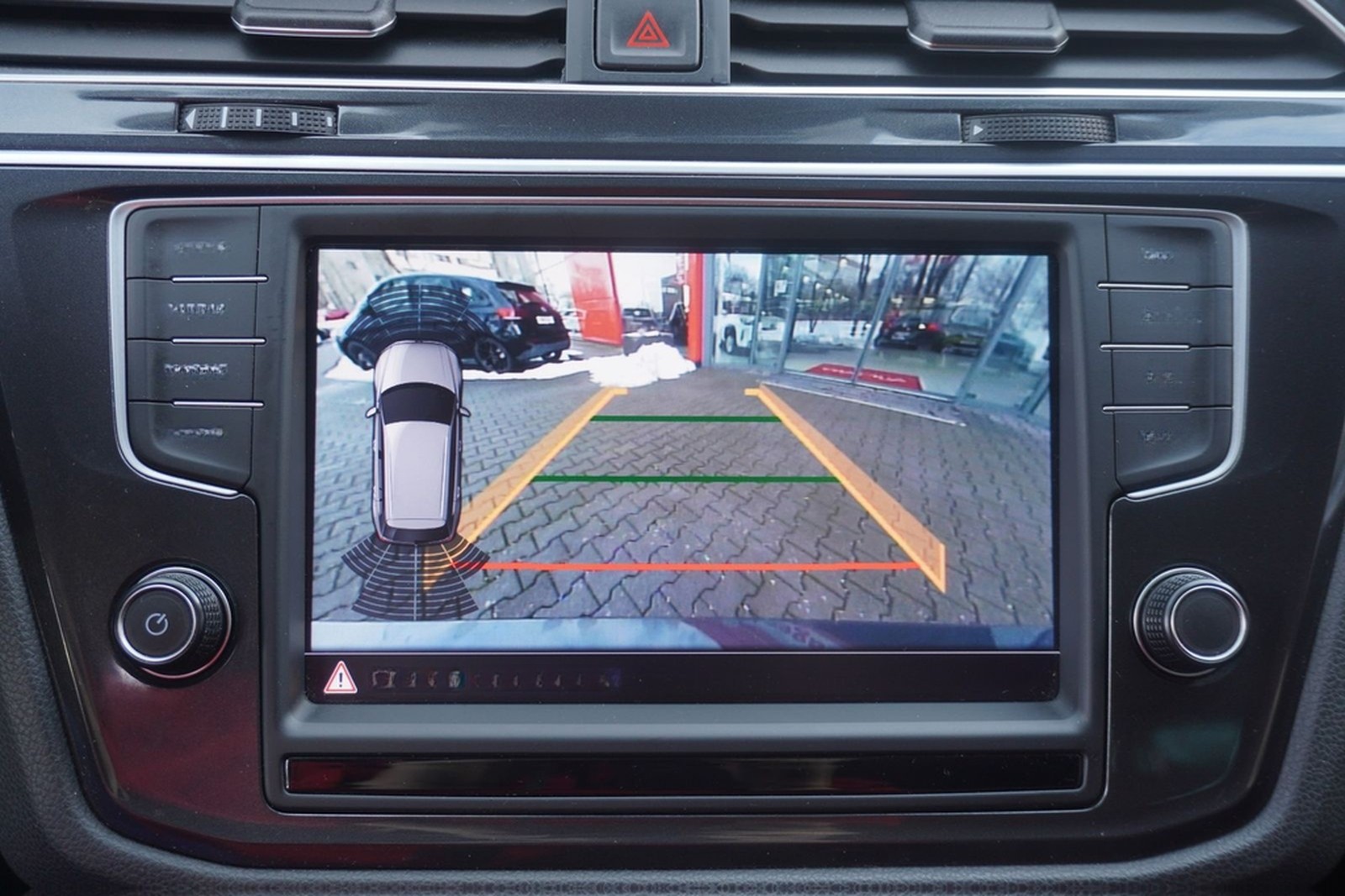 Volkswagen Tiguan 2.0 TDI 4Motion Sound AHK ACC Kamera Navi foto 26