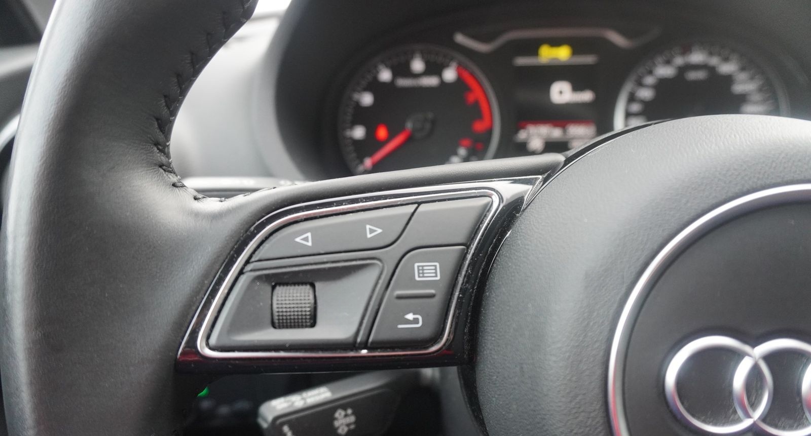 Audi A3 Sportback 30 1.0 TFSI design Xenon Navi PDC foto 18