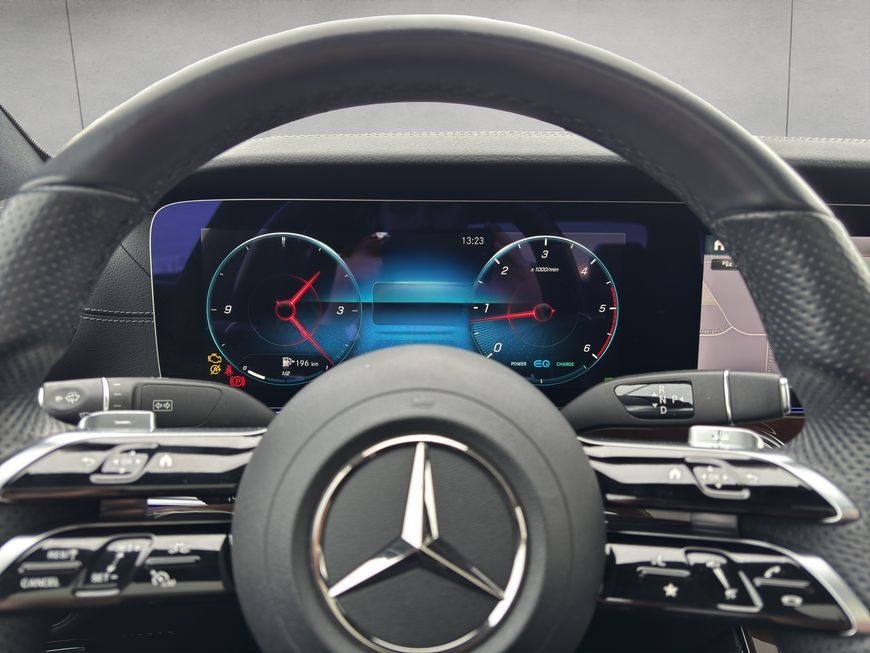 Mercedes-Benz E 300 d 4M AMG HuD Pano Standheizung foto 12