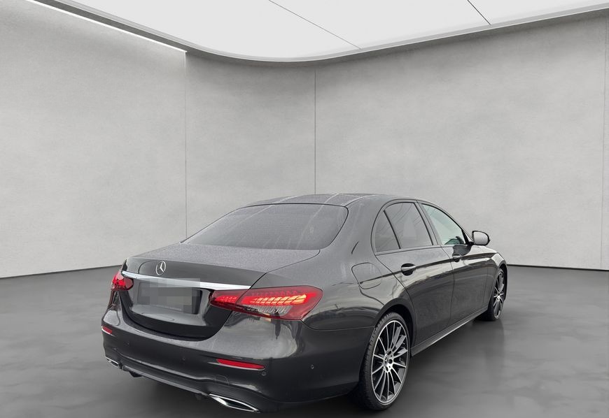 Mercedes-Benz E 300 d 4M AMG HuD Pano Standheizung foto 6