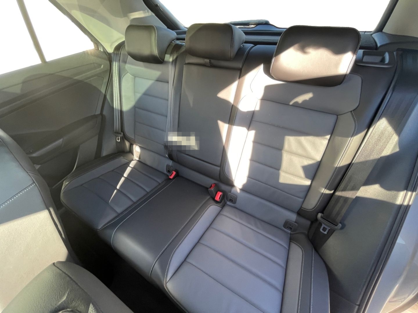 Volkswagen T-Roc 1.5 TSI DSG Style MATRIX/NAVI/KAMERA/PANO/ foto 13
